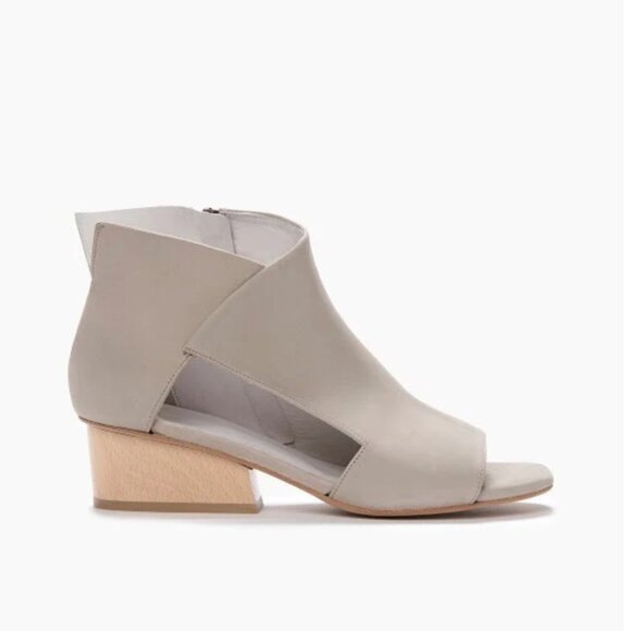 Coclico Open-Toe bootie - Taupe - Size 6.5 - Picture 2 of 5